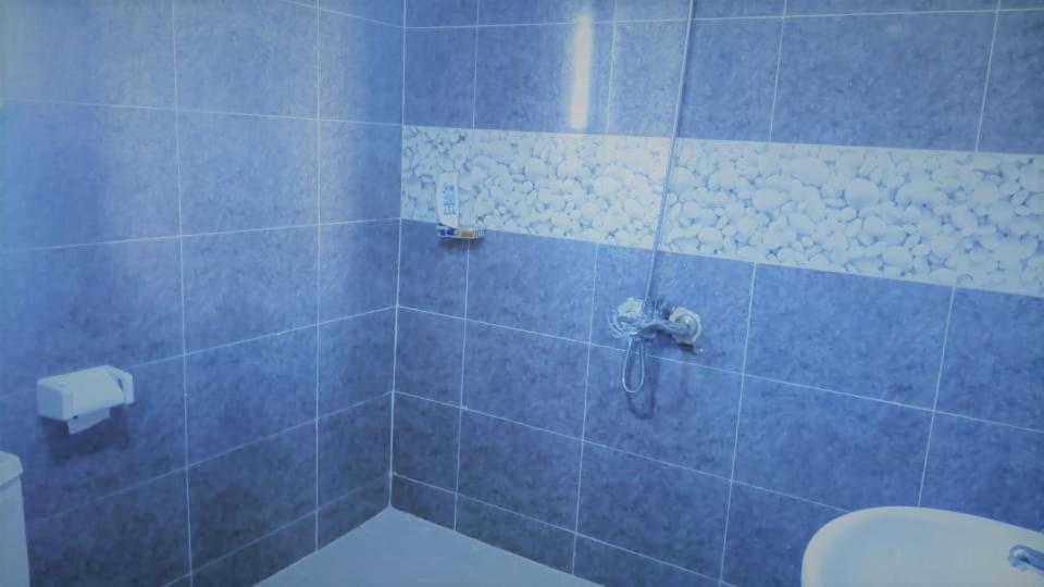 Makeena Berry Cosy Mboa - Hydrocarbures Douala Kültér fotó